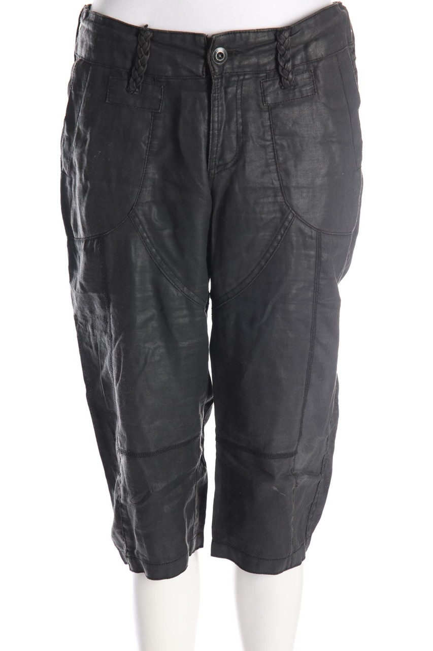 NILE Sportswear - Coated-Capri-Hose mit aufgesetzten Taschen - S