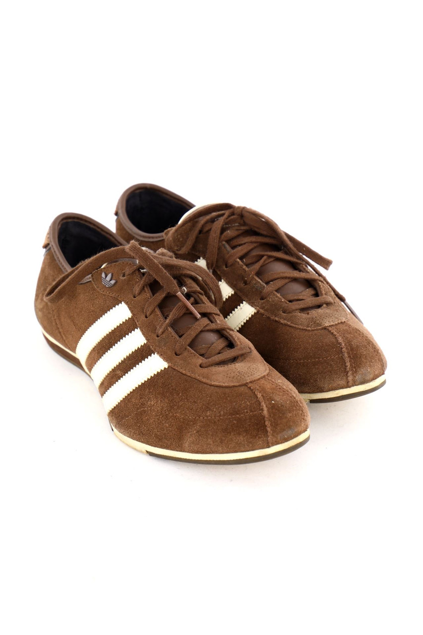 adidas - Low-Top Sneakers mit Logo-Stickerei