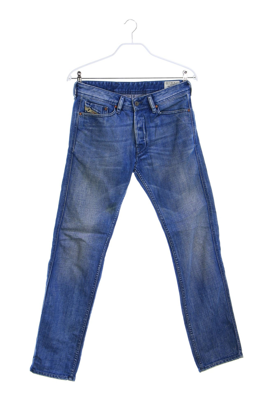 DIESEL - Jeans mit Logo-Applikation - W28