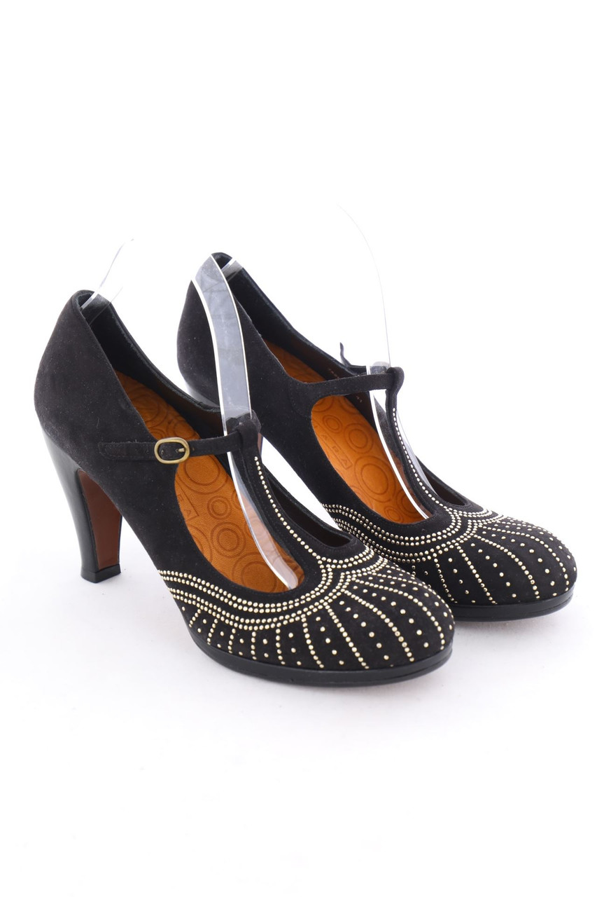 CHIE MIHARA - Mary Jane-Pumps aus echtem Leder mit Schmuckstein-Applikation