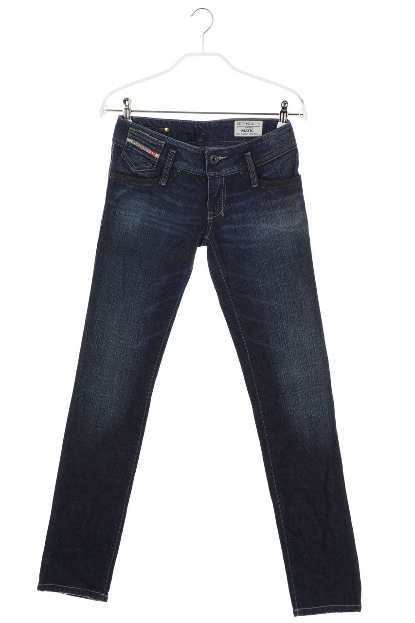 Diesel Industry - Used Look Skinny-Jeans mit Logo-Applikation - W24