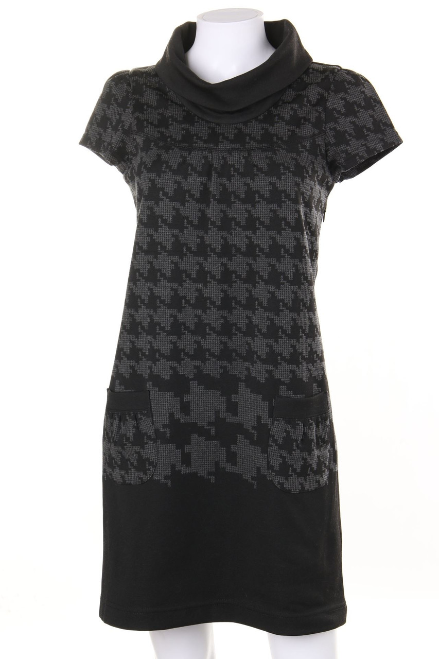 TAIFUN - Kleid mit aufgesetzten Taschen - D 34