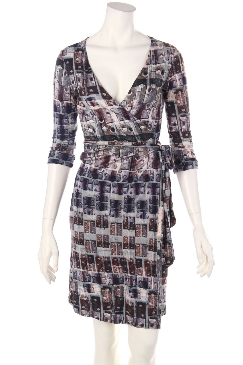 a dress - Wickelkleid aus Viskose-Mix mit Print - XS