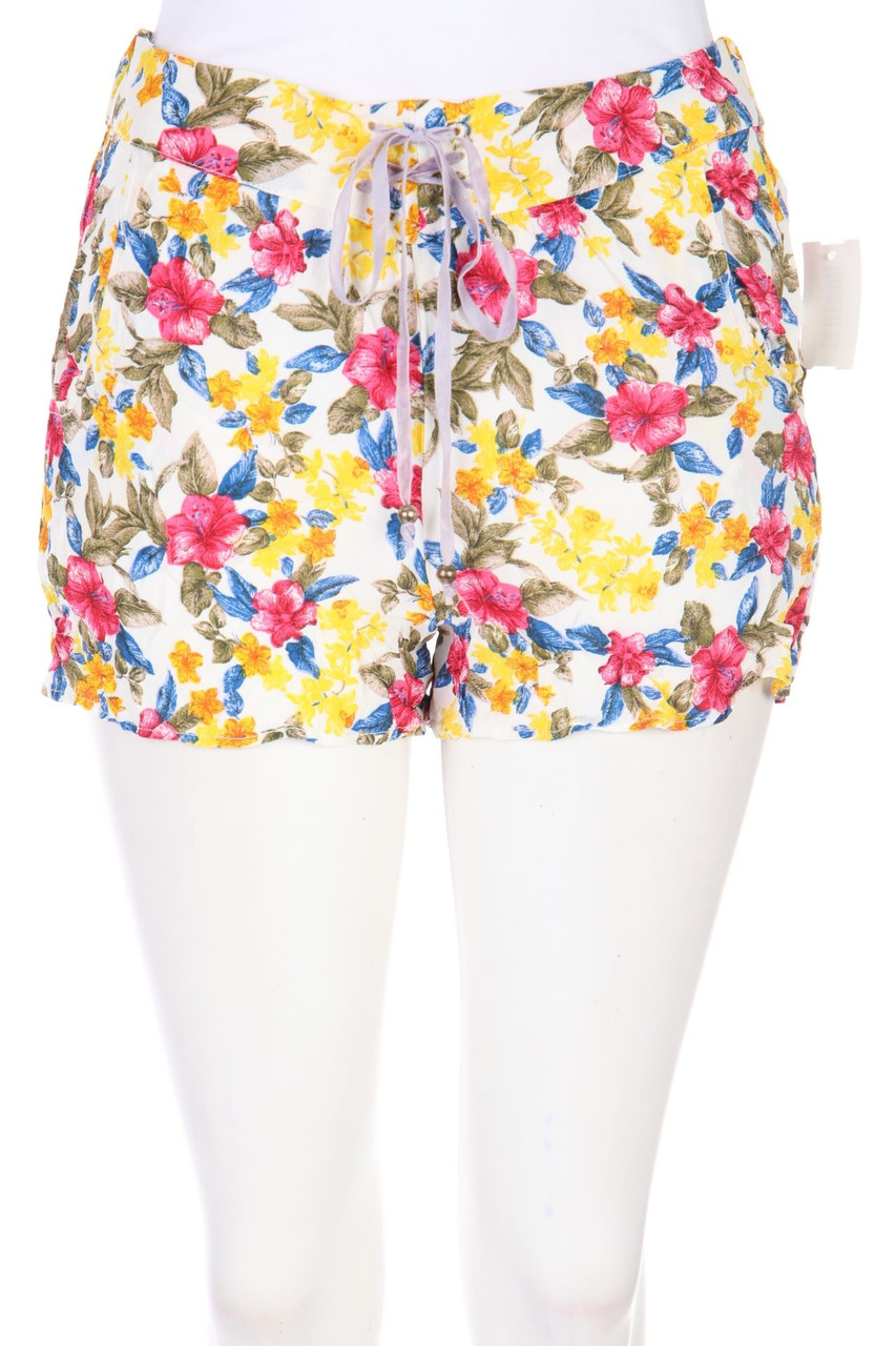 ZARA TRF - Shorts mit floralem Muster - S