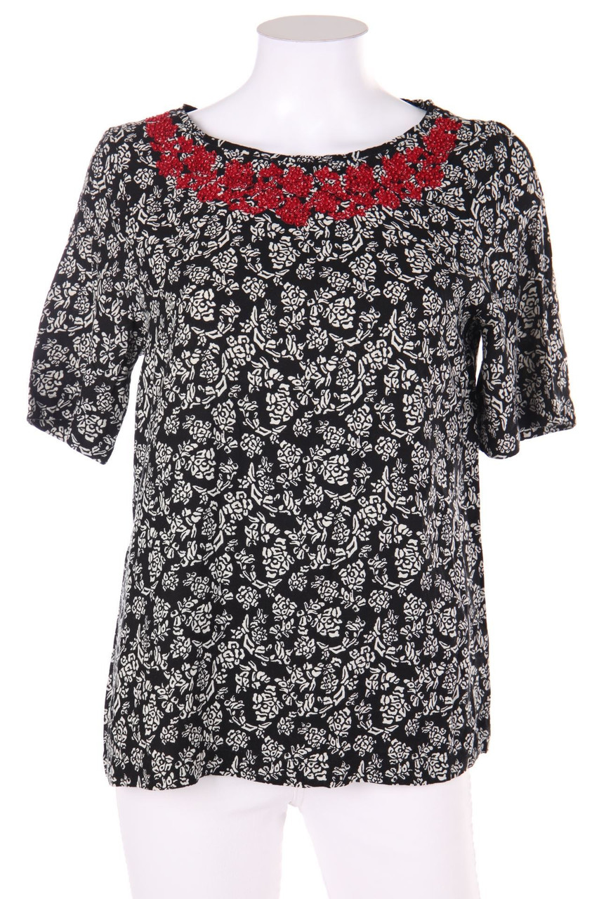 ESPRIT de corp - Kurzarm-Bluse mit Schmuckstein-Applikation - S