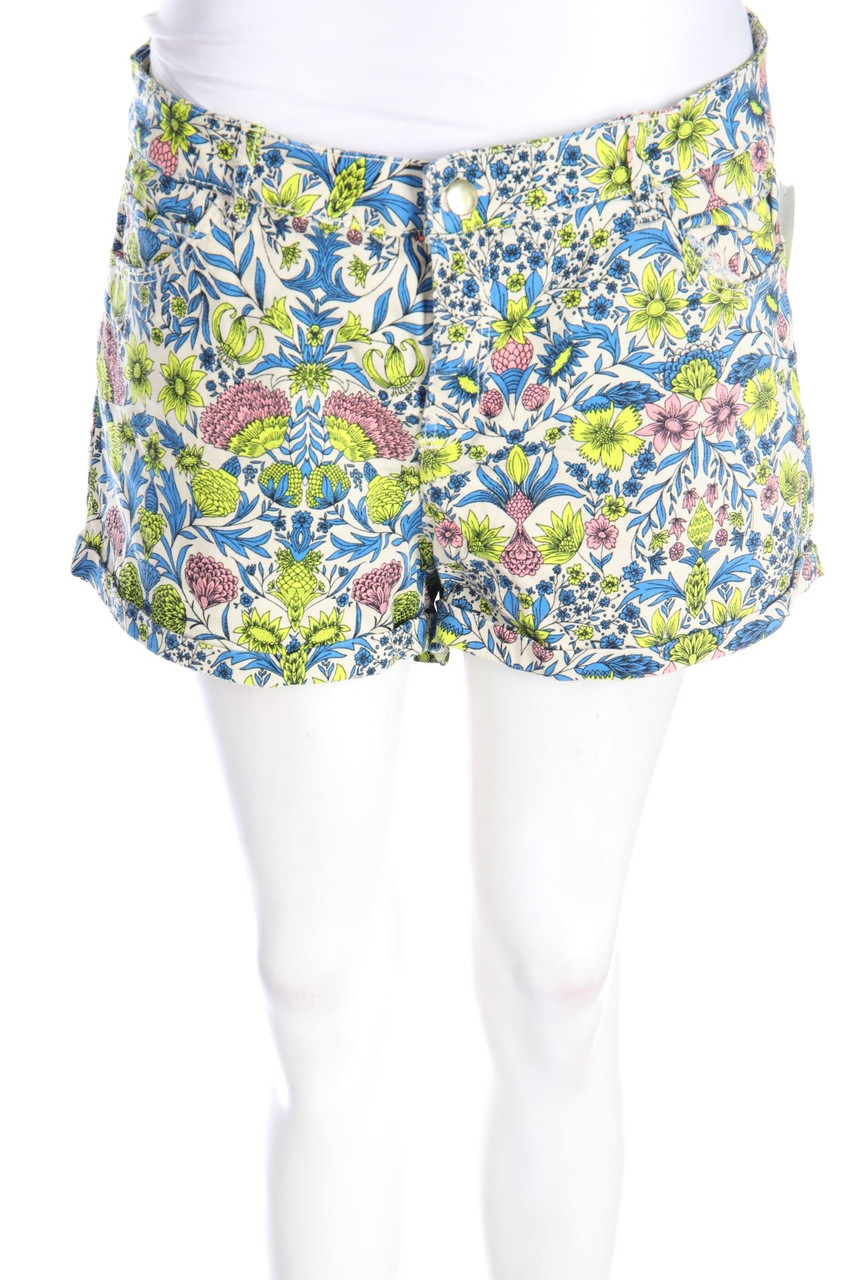 H&M - Shorts mit floralem Muster - D 42