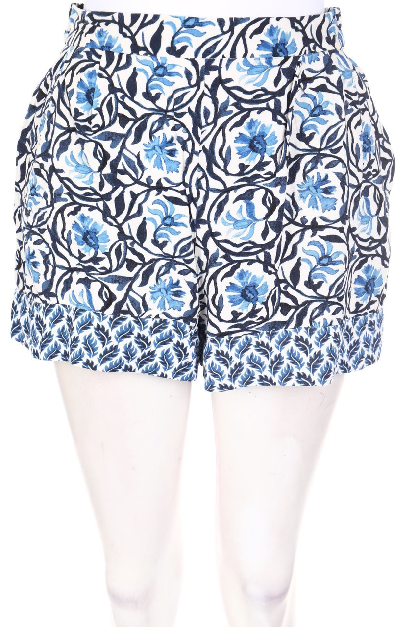 H&M - Shorts mit floralem Muster - D 34