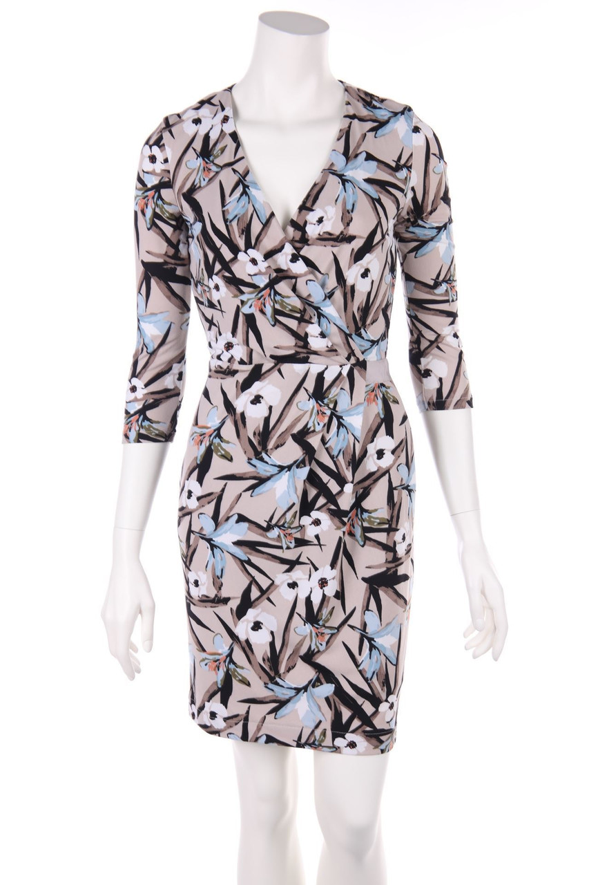 comma - Kleid in Wickel-Optik mit floralem Muster - D 32