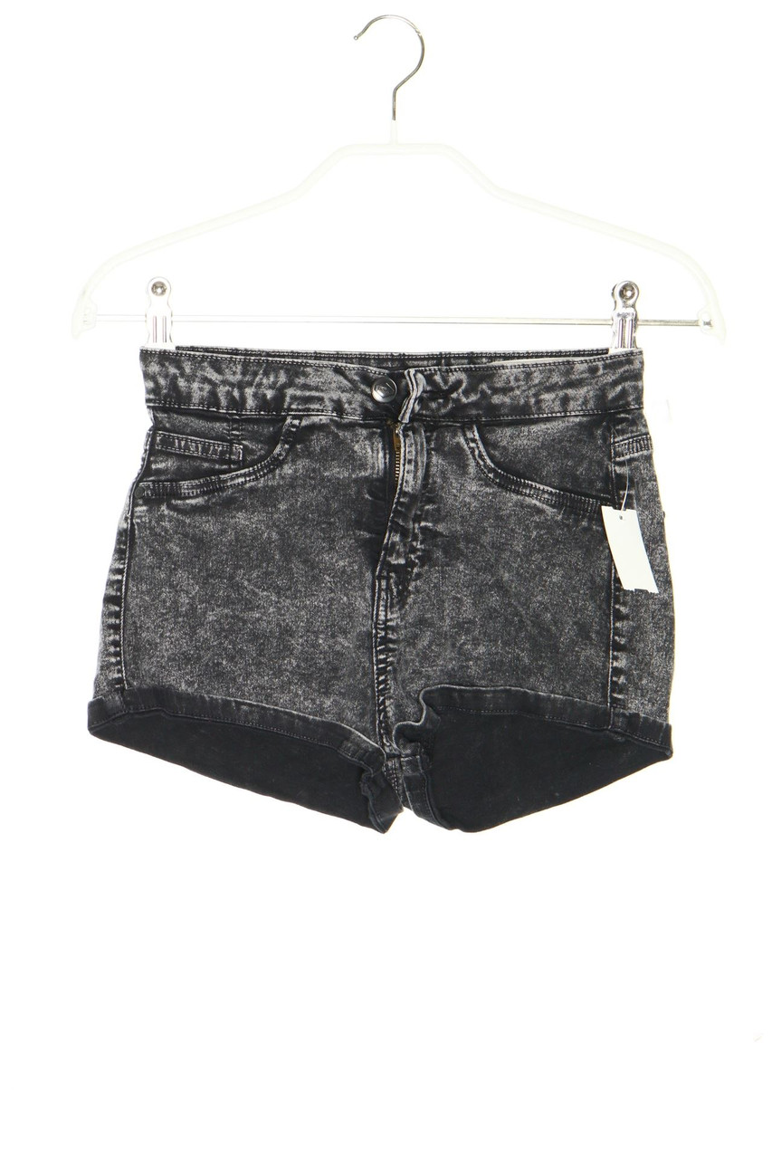 Bershka - High Waist-Used Look Jeans-Shorts - D 32