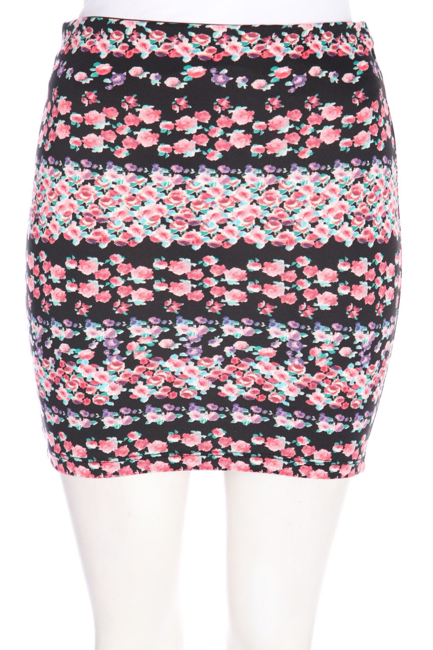 Bershka - Stretch-Minirock mit floralem Muster - S