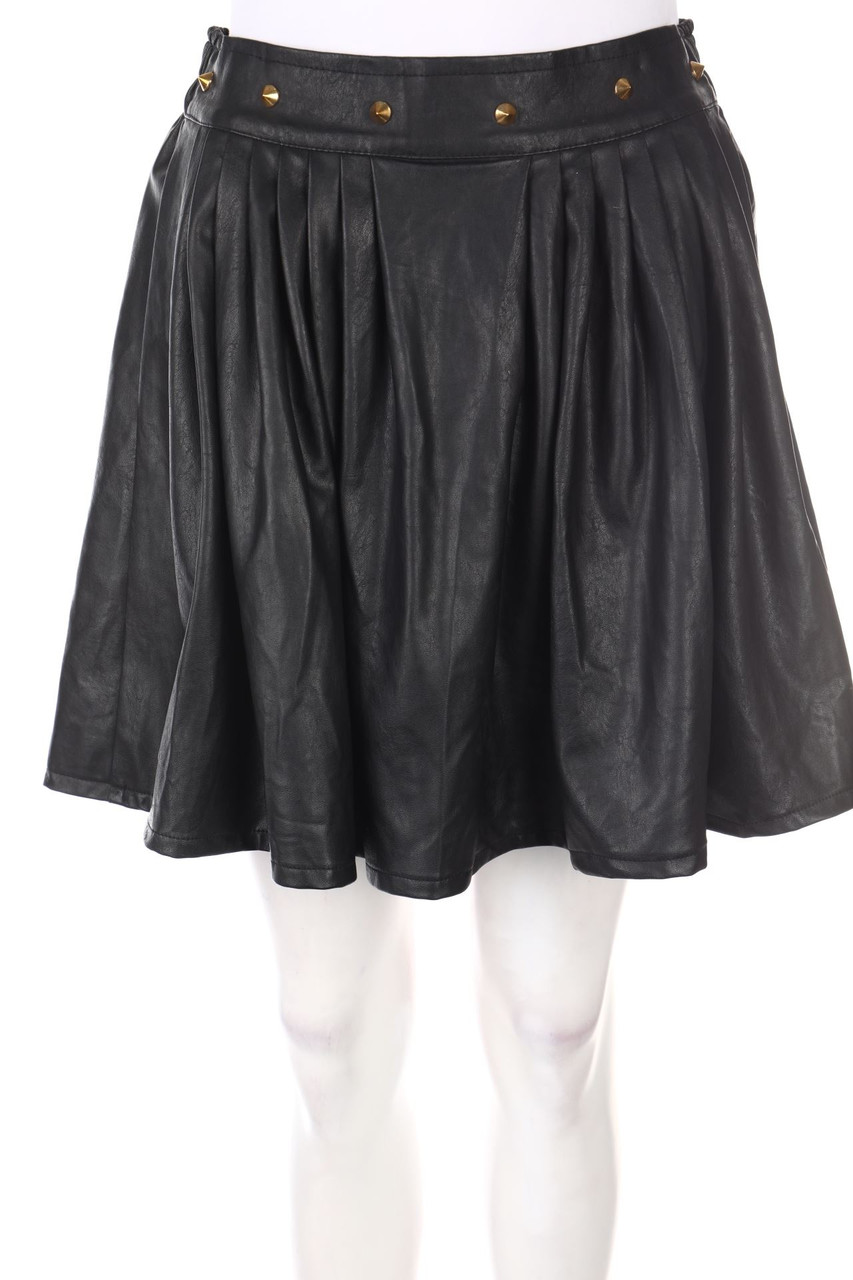 Cherry Koko - Faux Leather-Mini-Rock mit Nieten - S