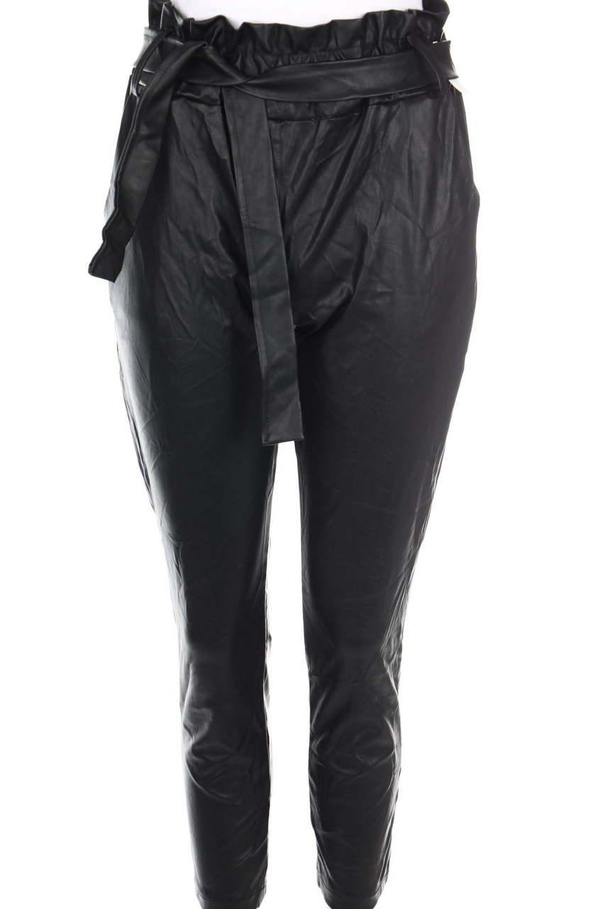 VERO&#x20;MODA&#x20;-&#x20;Paperbag-Hose&#x20;aus&#x20;Kunstleder&#x20;-&#x20;D&#x20;36