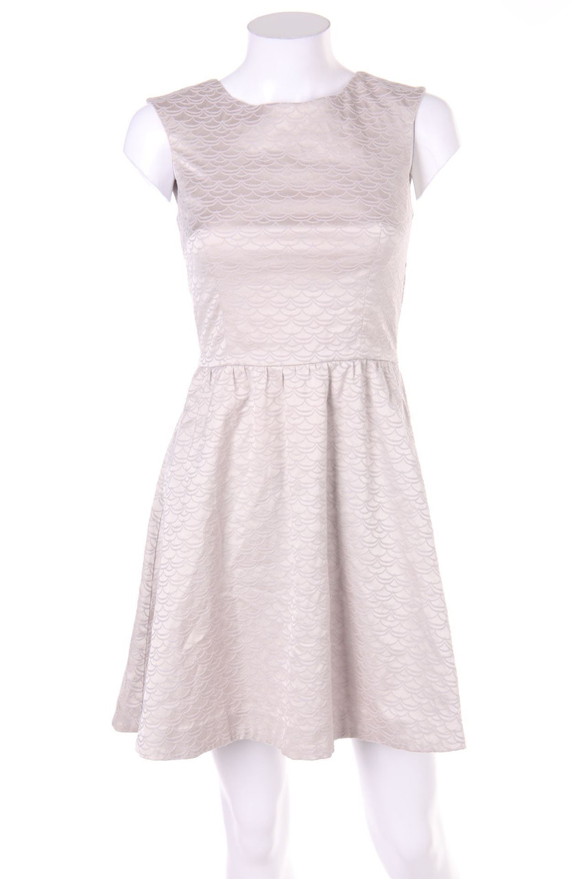 H&M - Cocktailkleid mit tiefem Rückenausschnitt - D 34