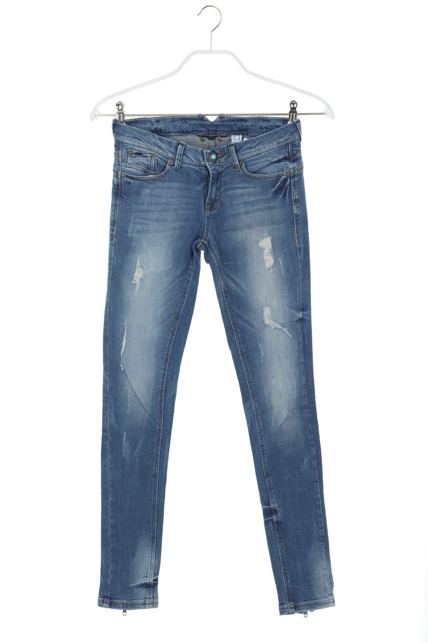BERSHKA Denim Collection - Distressed Skinny-Jeans mit Schmuck-Knöpfen - D 34