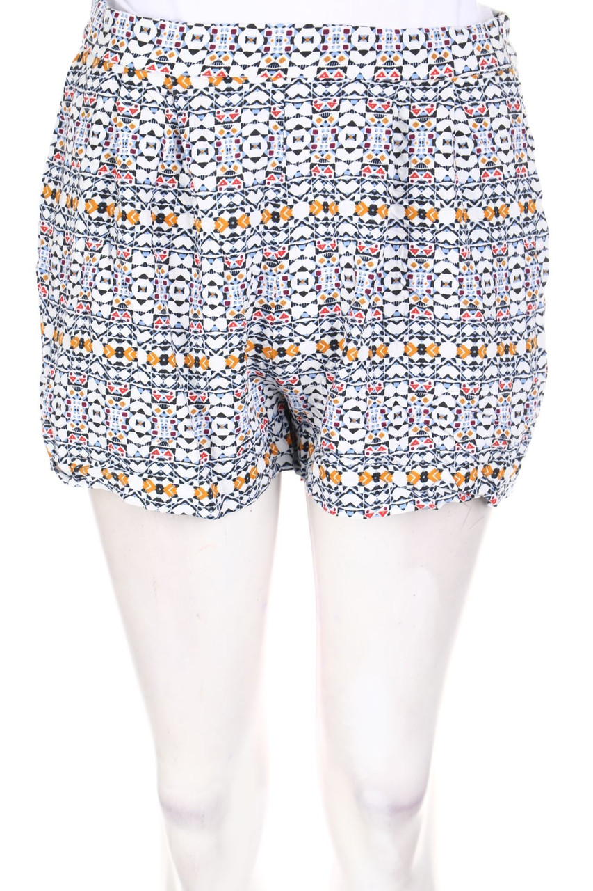 H&M - Shorts mit Ethno-Print - D 36