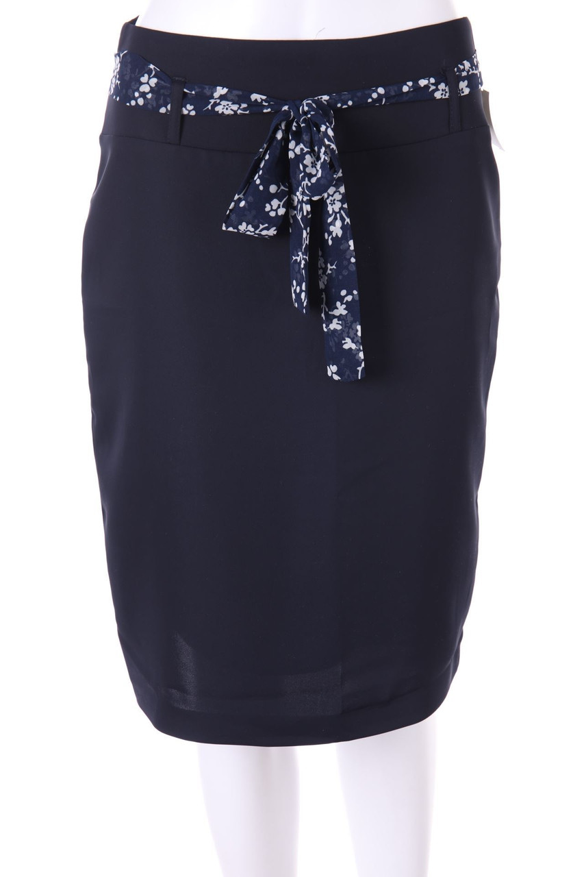 SECONDHAND - Rock mit Gürtel - D 34-36