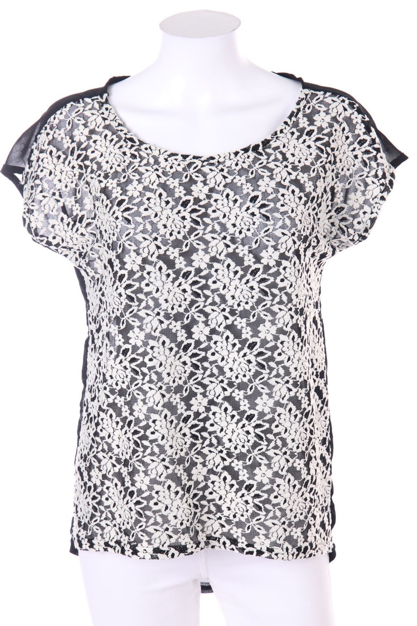 Ohne Label - Kurzarm-Bluse mit floralem Muster - D 40