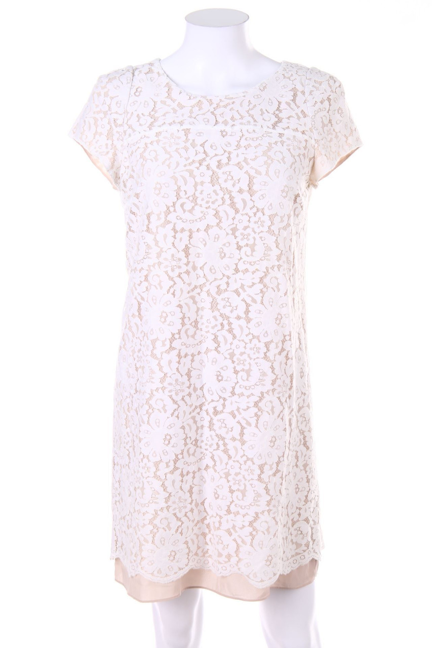 Massimo Dutti - Kleid aus Spitze - D 40