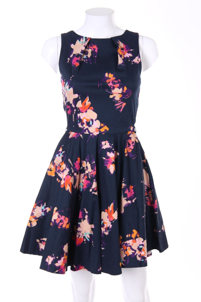 Closet - A-Linien-Kleid mit Print - D 32