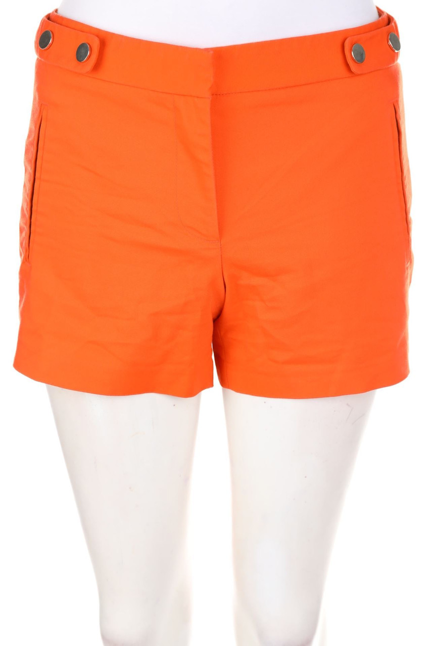 ZARA - Shorts mit Schmuck-Knöpfen - XS
