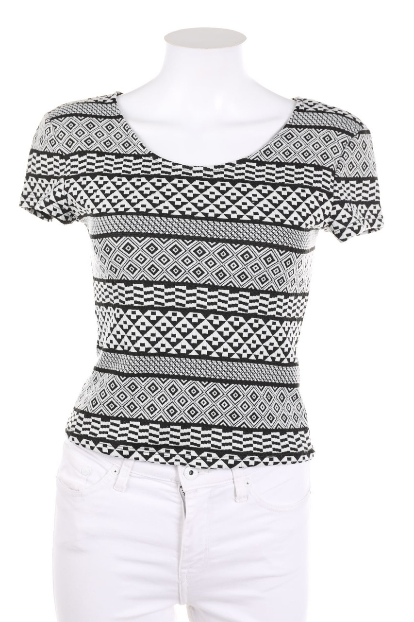 TALLY WEiJL - Kurzarm-Shirt mit geometrischem Muster - XS