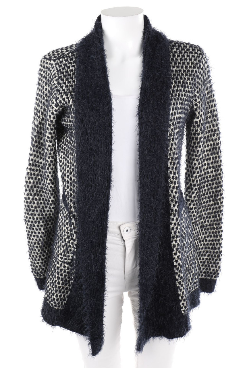 MANDARIN - Cardigan mit aufgesetzten Taschen - D 36