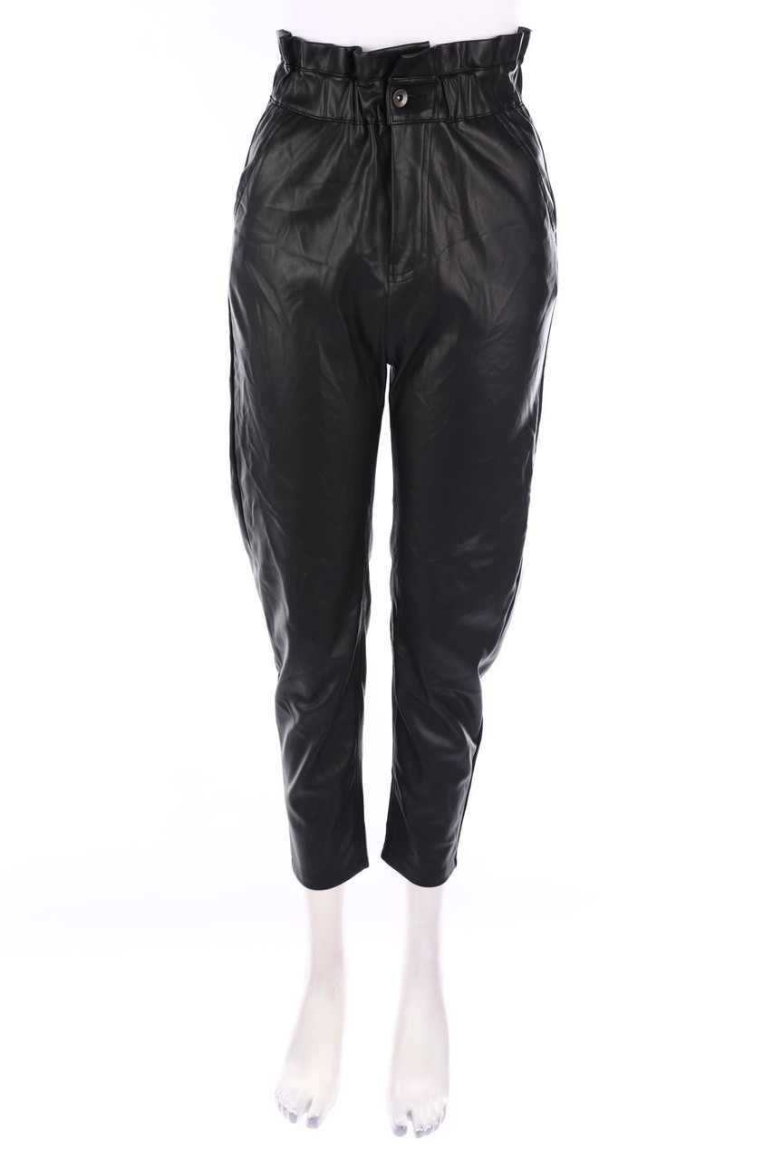 ZARA - Kunstleder-Hose mit Gummizug - D 30