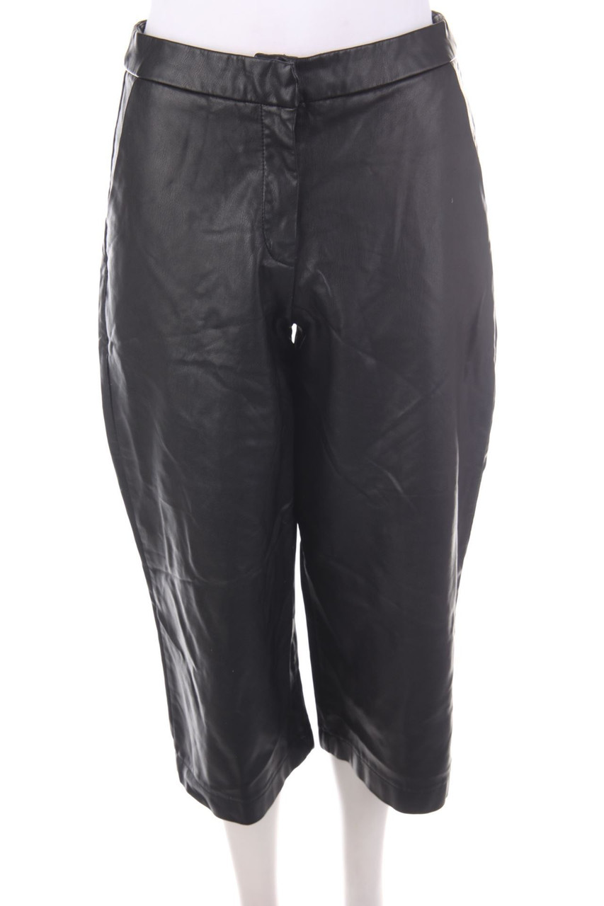 AVANT PREMIERE - Culotte aus Kunstleder - D 34