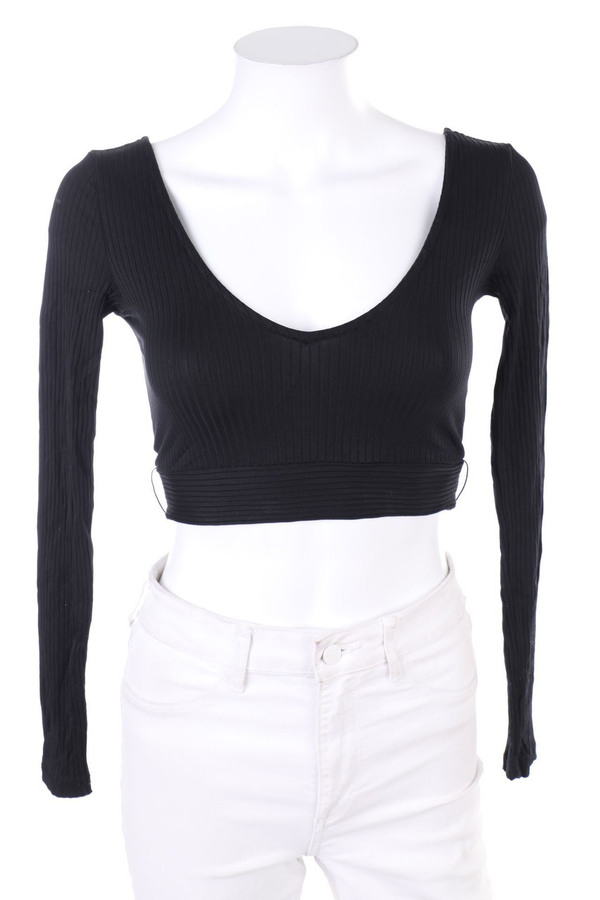 Bershka - Cropped-Shirt mit langem Ärmel - XS