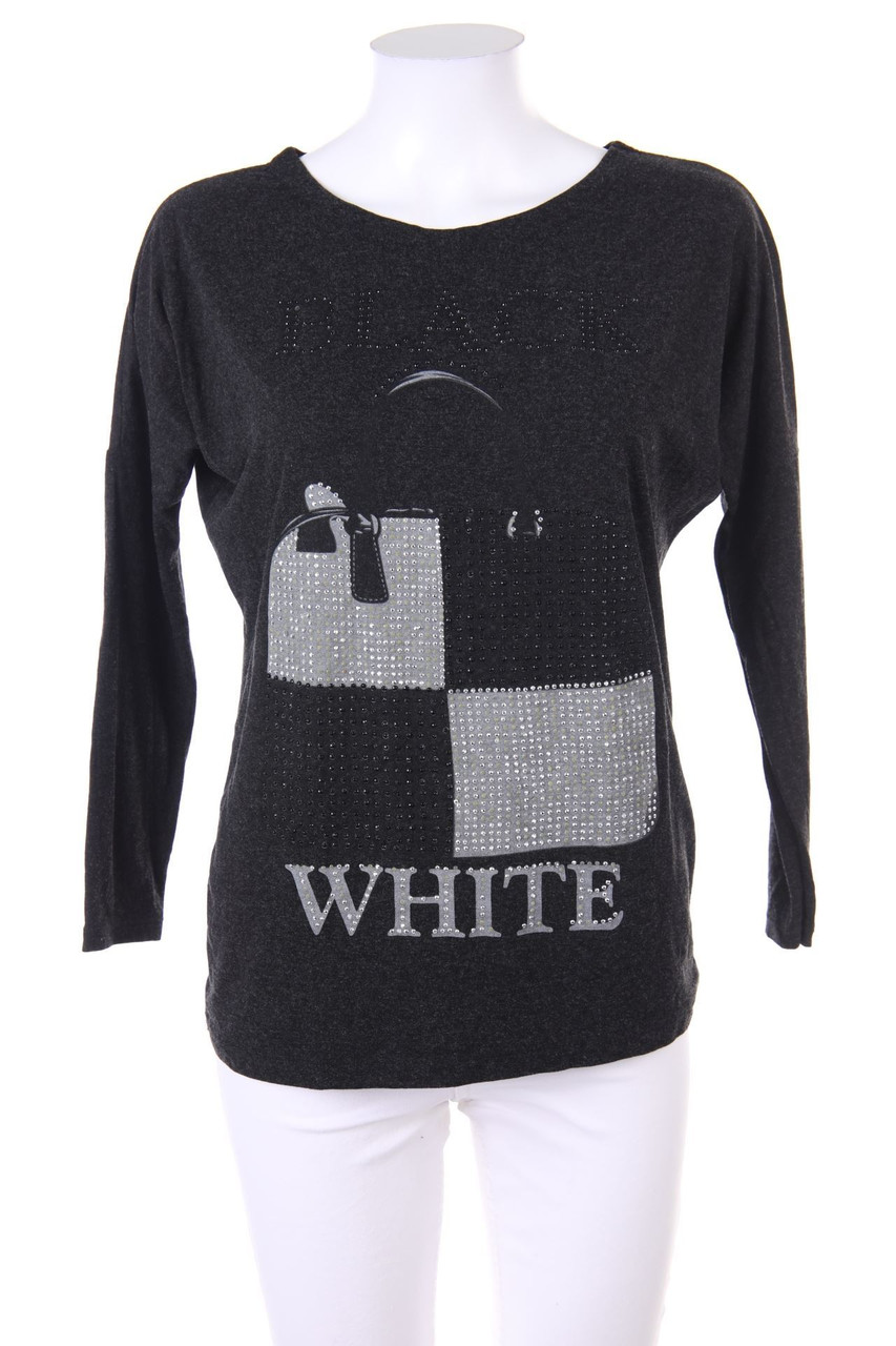 Ohne Label - Longsleeve-Shirt mit Schmuckstein-Applikation - D 32