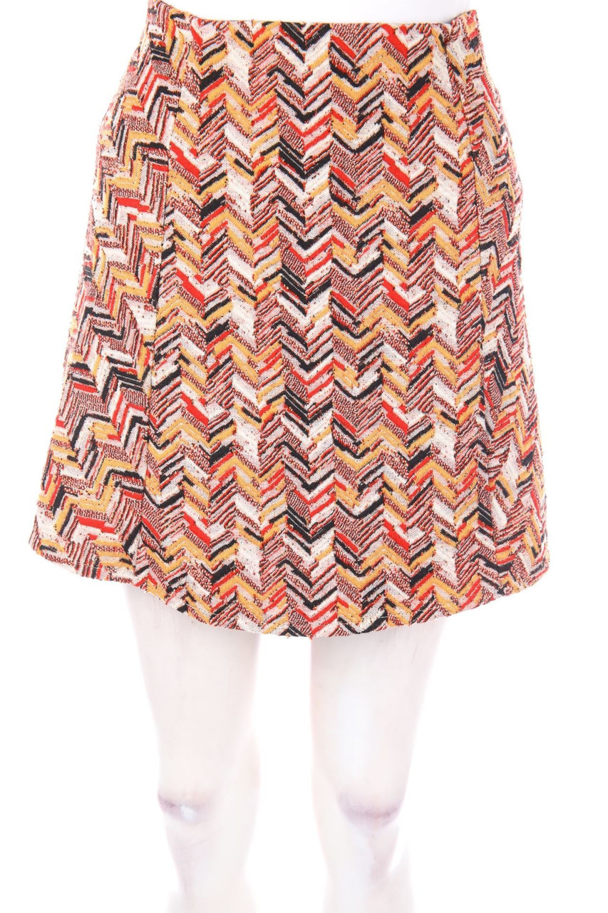 ZARA TRF - Mini-Strickrock im 70s-Style mit Zickzack-Muster - M