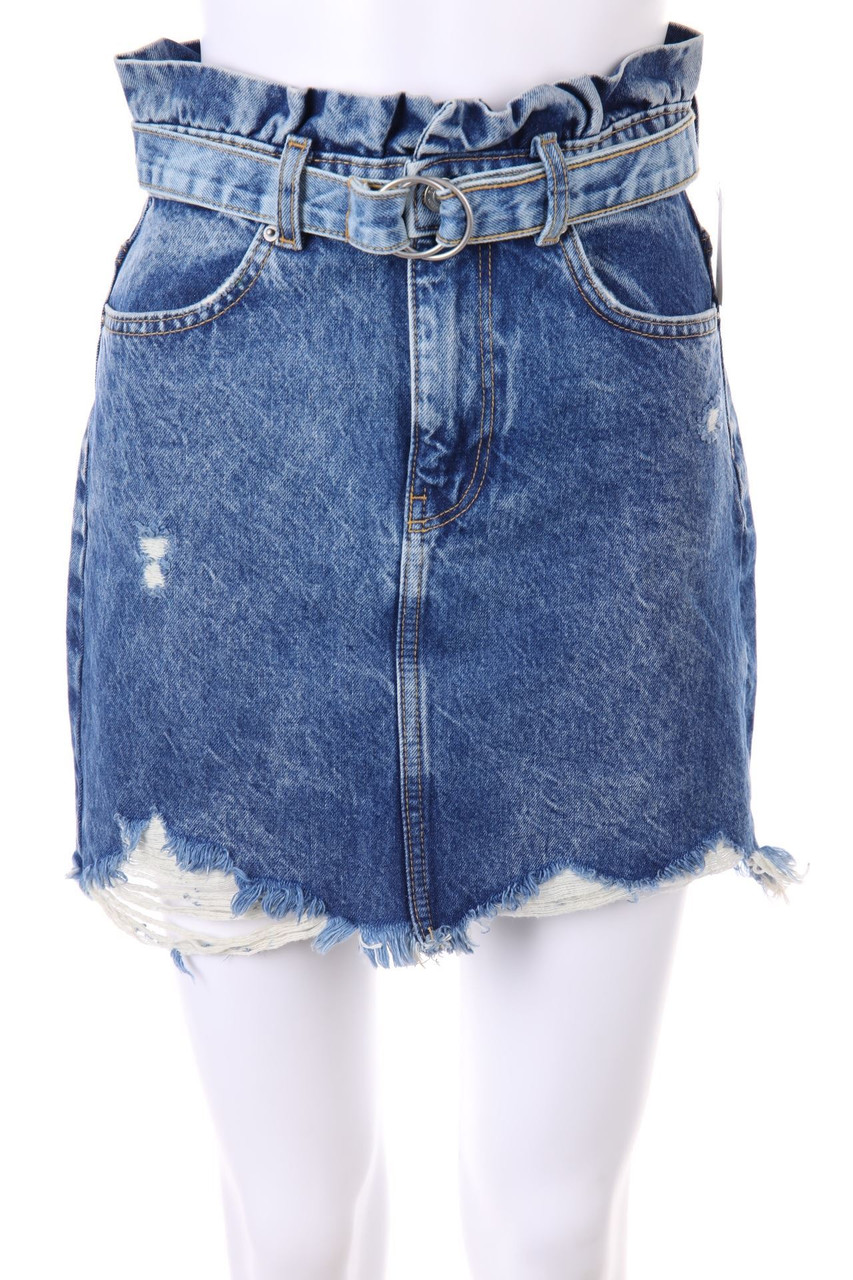 Bershka Denim - High Waist-Mini-Jeansrock im Destroyed Look - D 32