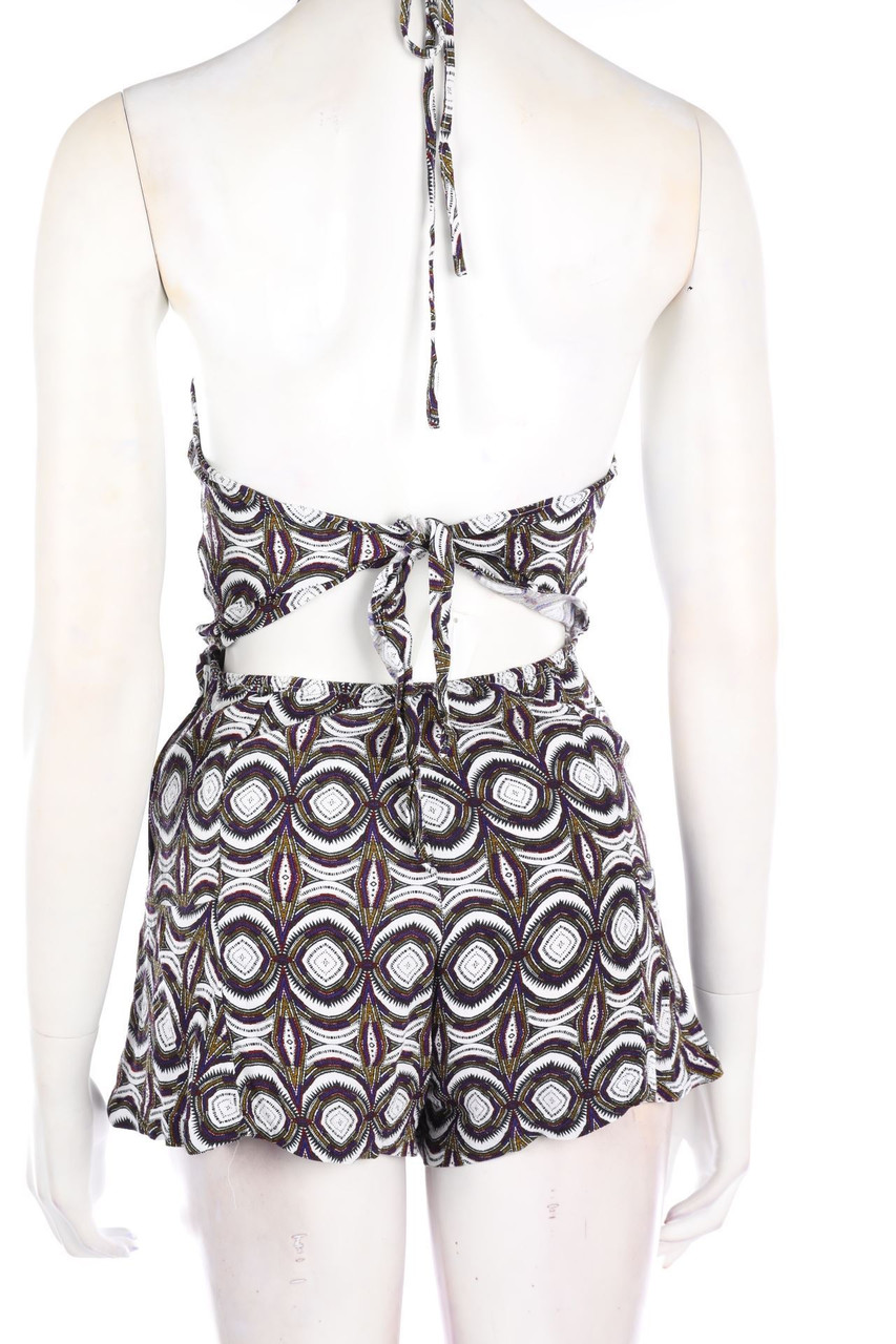 H&M - Playsuit mit Rückenausschnitt - D 36