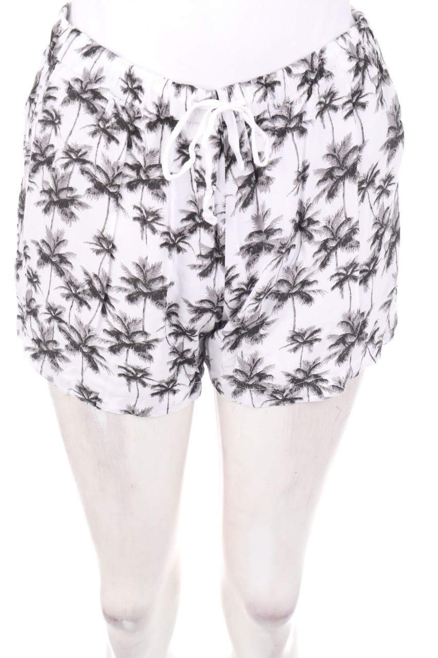 maddison - Shorts mit Tropical Print - M