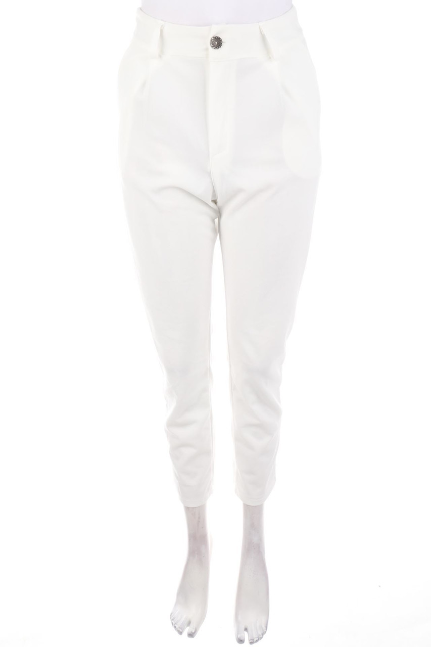 Boohoo - Bundfaltenhose - D 34