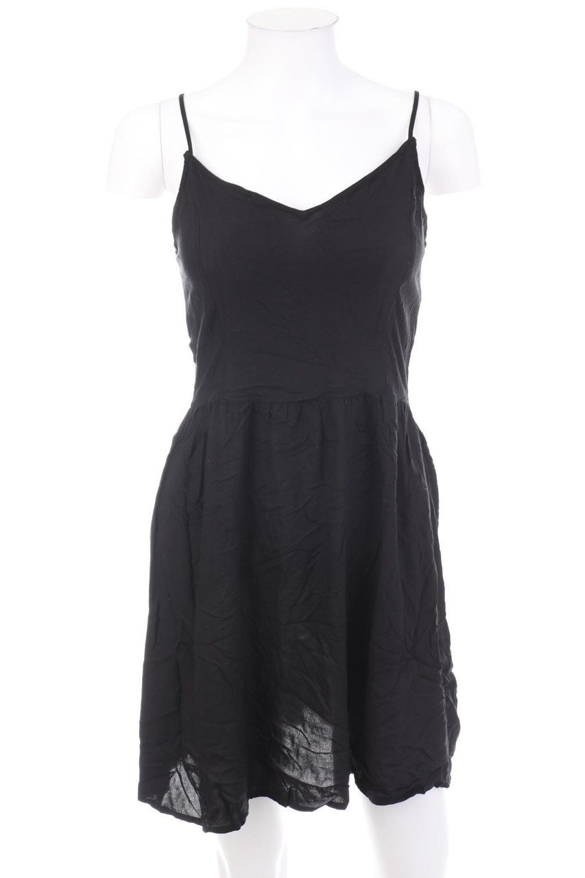 H&M DIVIDED - Kleid mit Smok-Details - D 34