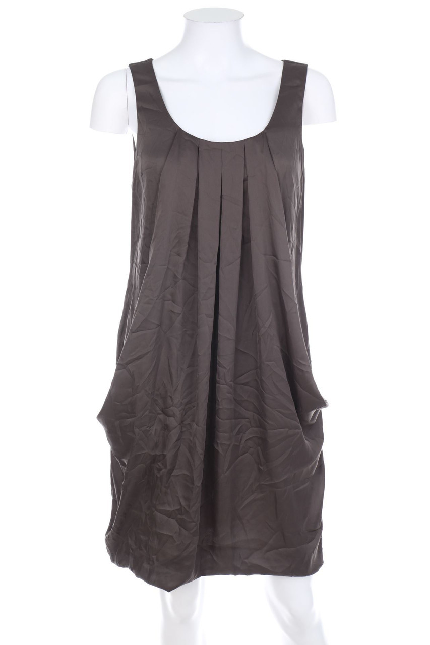 H&M - Kleid mit aufgesetzten Taschen - D 38