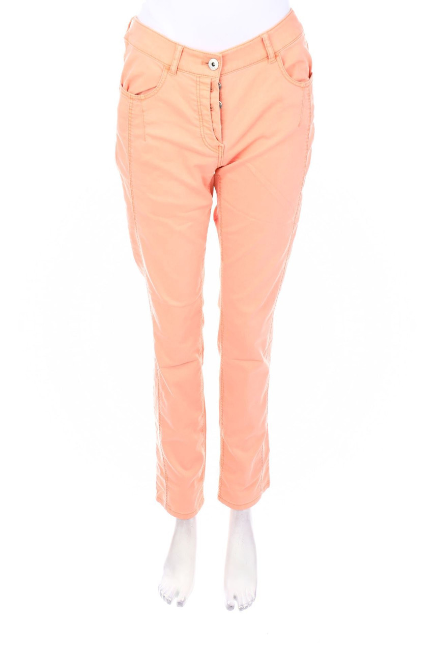 G.W. GERRY WEBER - Slim Jeans mit Logo-Knöpfen - W31