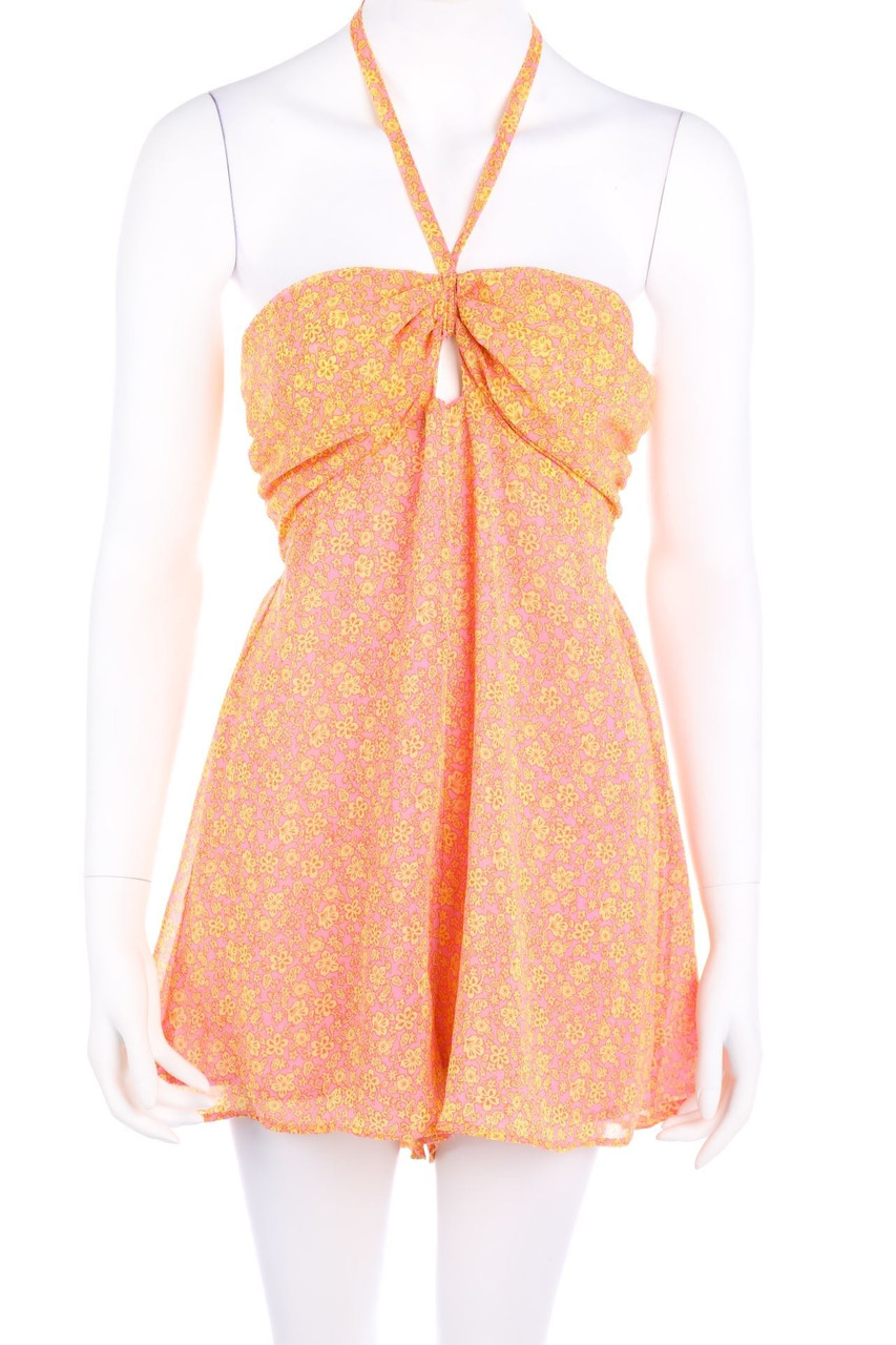 Bershka - Playsuit mit Smok-Details - L