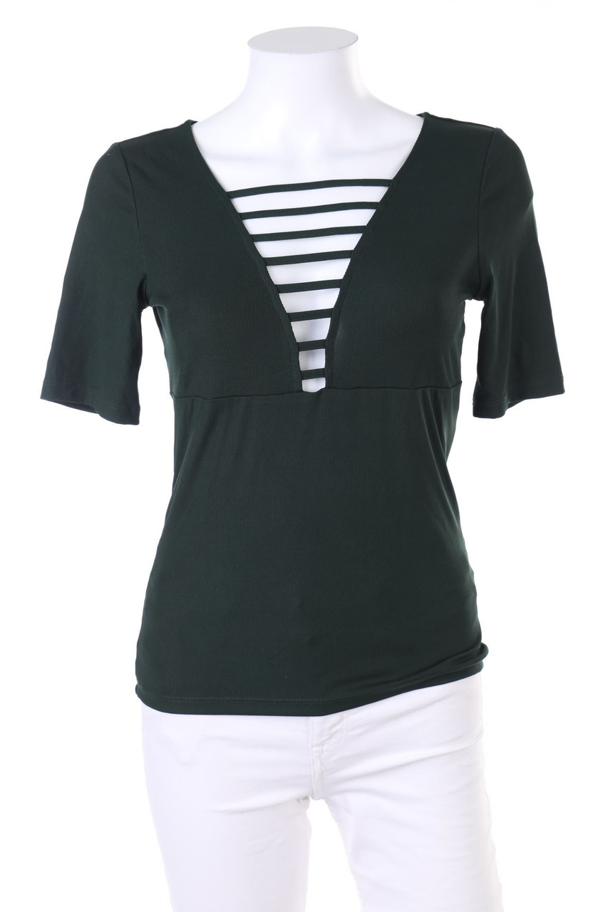 H&M - Kurzarm-Shirt mit tiefem Ausschnitt - S