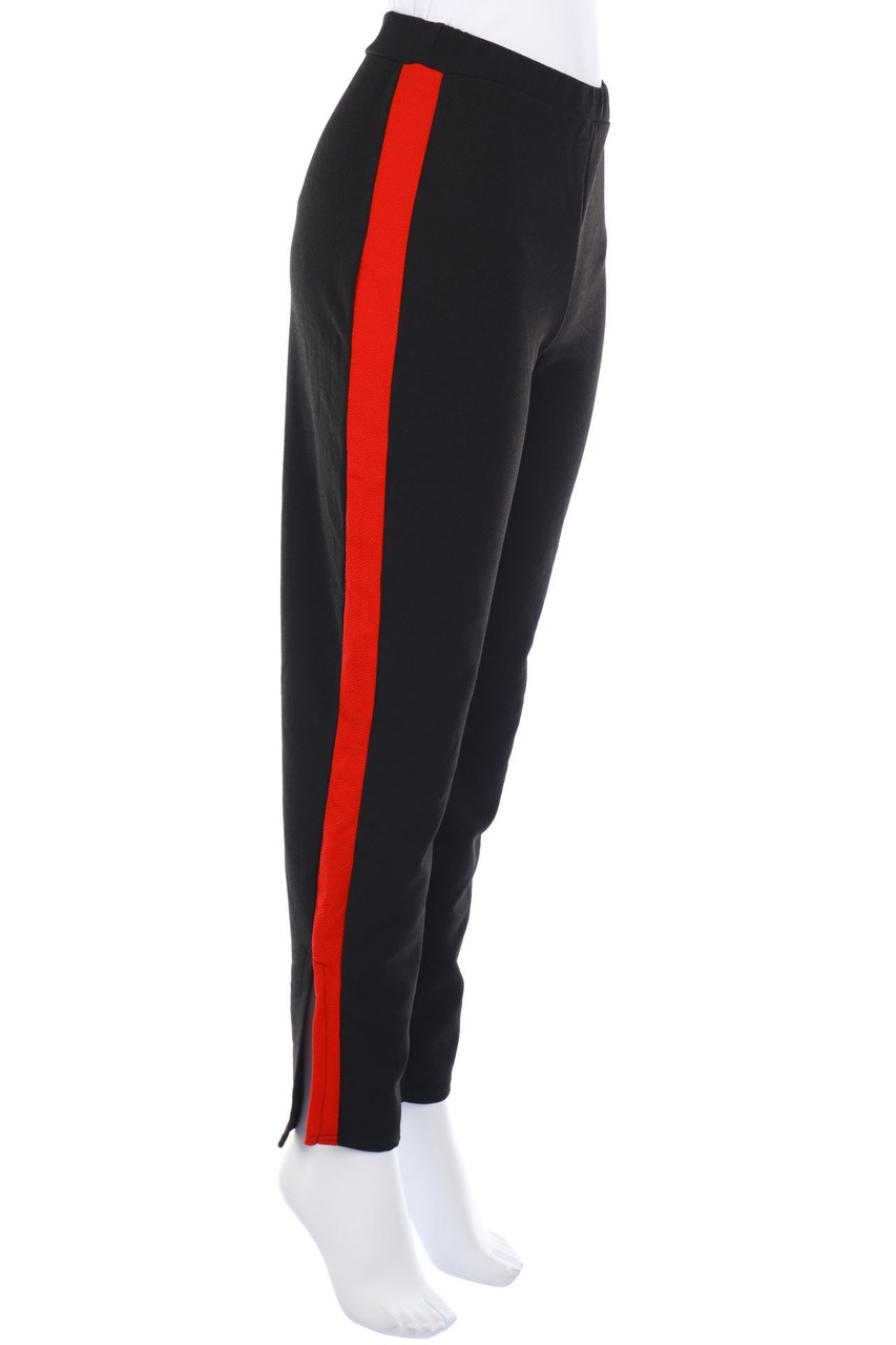 PRETTYLITTLETHING - Jogger-Hose mit Galonstreifen - D 36