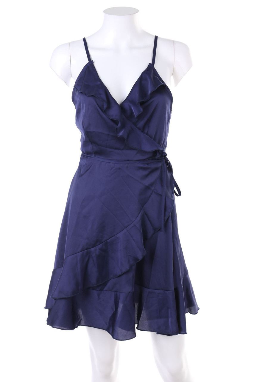 CLUB L LONDON - Wickelkleid aus Satin mit Volants - D 34