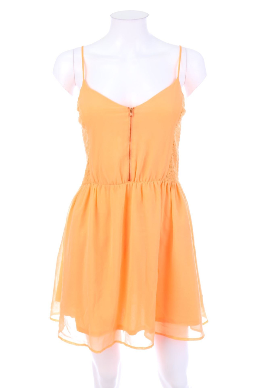 Bershka - Minikleid mit Smok-Details - M