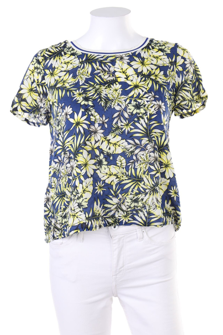 Stradivarius - Kurzarm-Bluse mit Blumen-Print - S