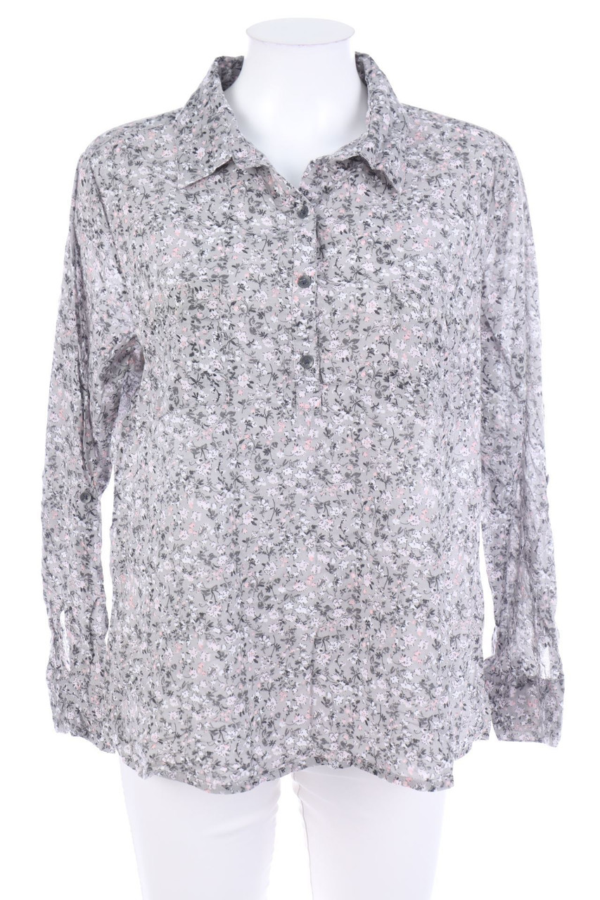 Ohne Label - Print-Bluse mit aufgesetzten Taschen - D 40