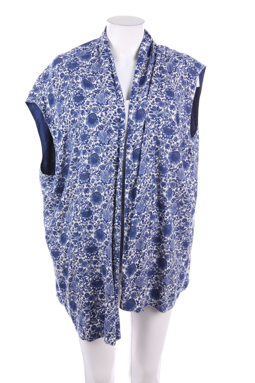 sheego - Jersey-Weste mit Blumen-Print - D 46