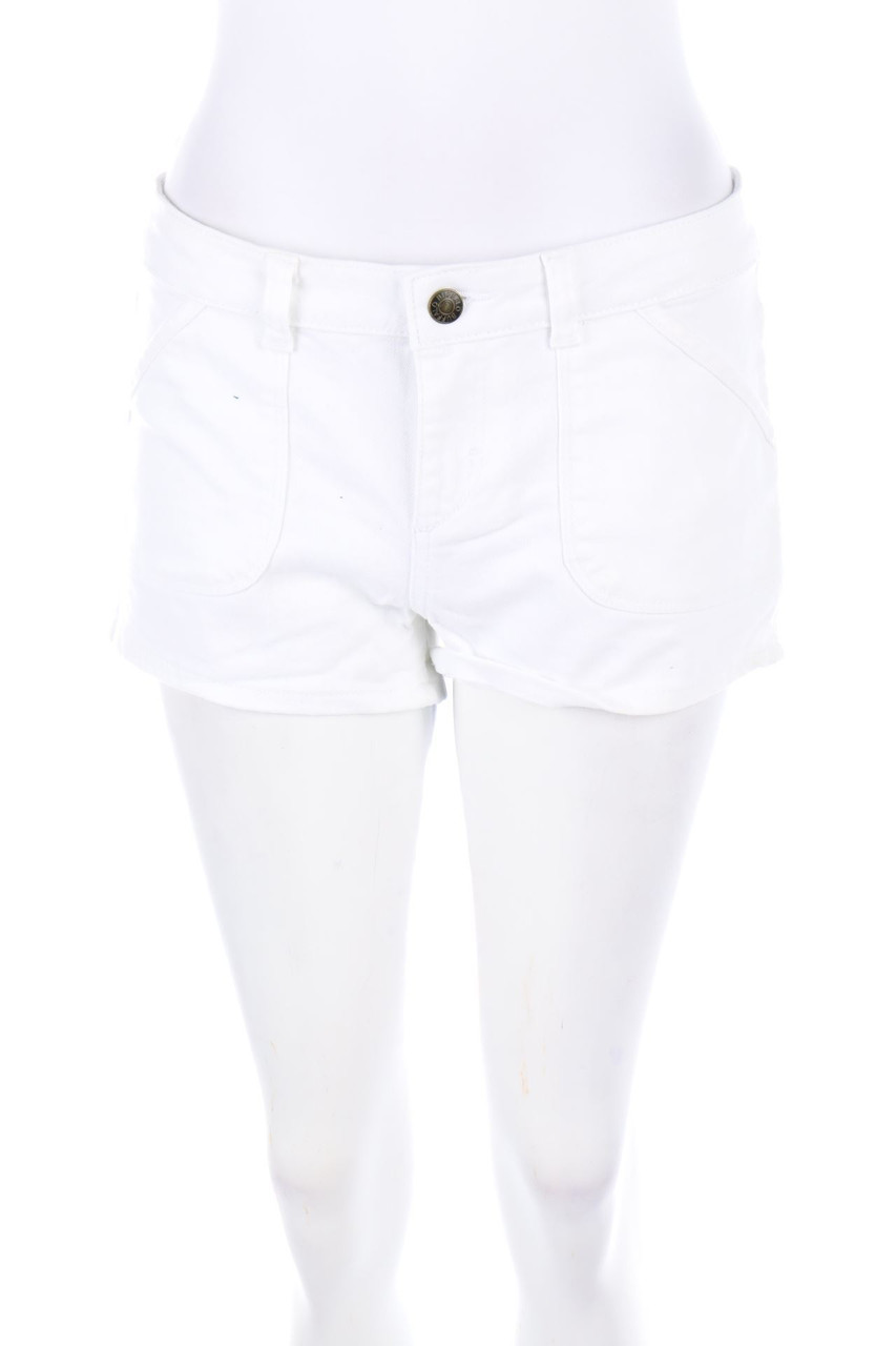 Buffalo - Shorts mit Logo-Patch - D 40