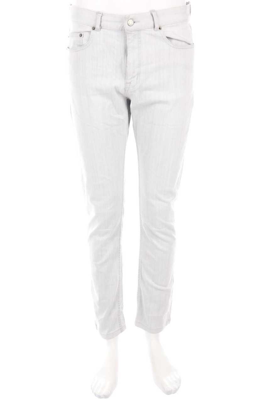 KIOMI - Straight Cut Jeans mit Logo-Patch - W33