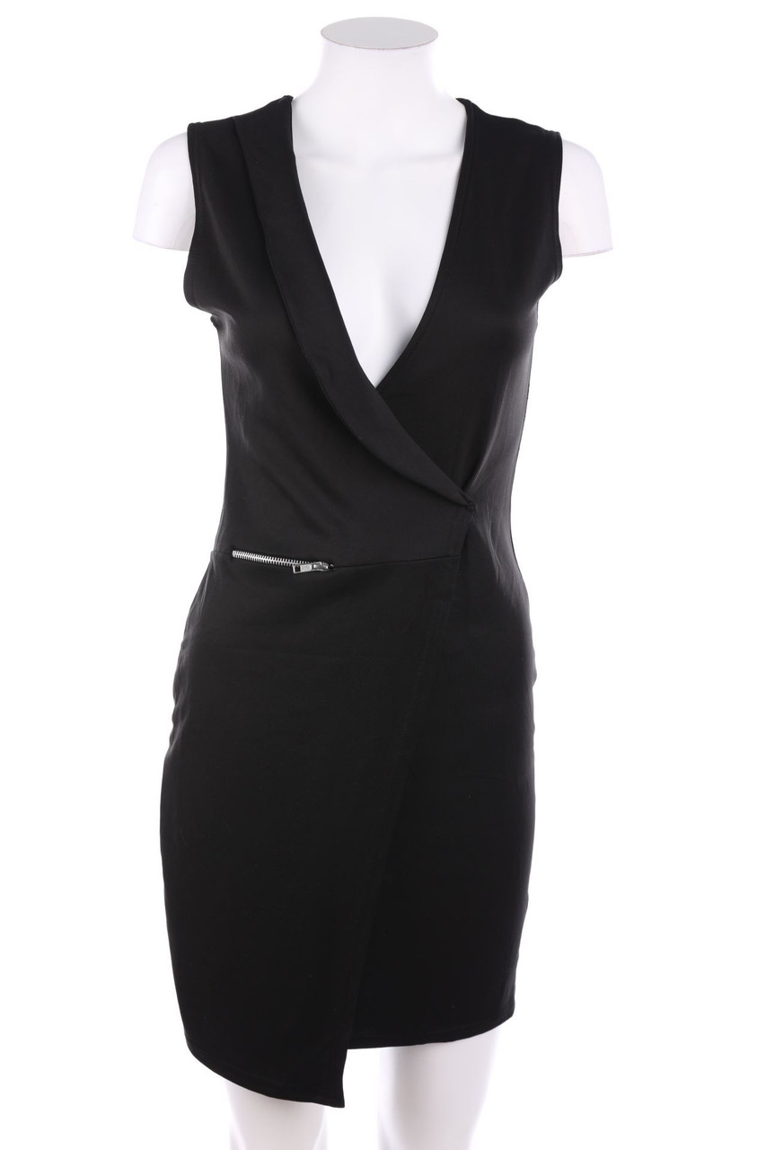 Boohoo - Party-Kleid mit asymmetrischem Schnitt in Wickel-Optik - D 34