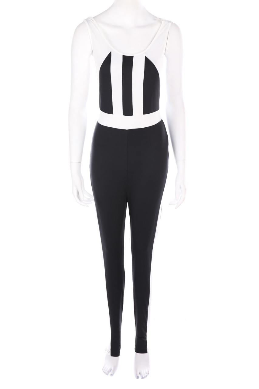 Ohne Label - Jumpsuit mit tiefem Rückenausschnitt - D 36